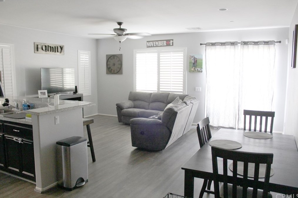 2065 Flourish Hl, San Jacinto, CA 92582
