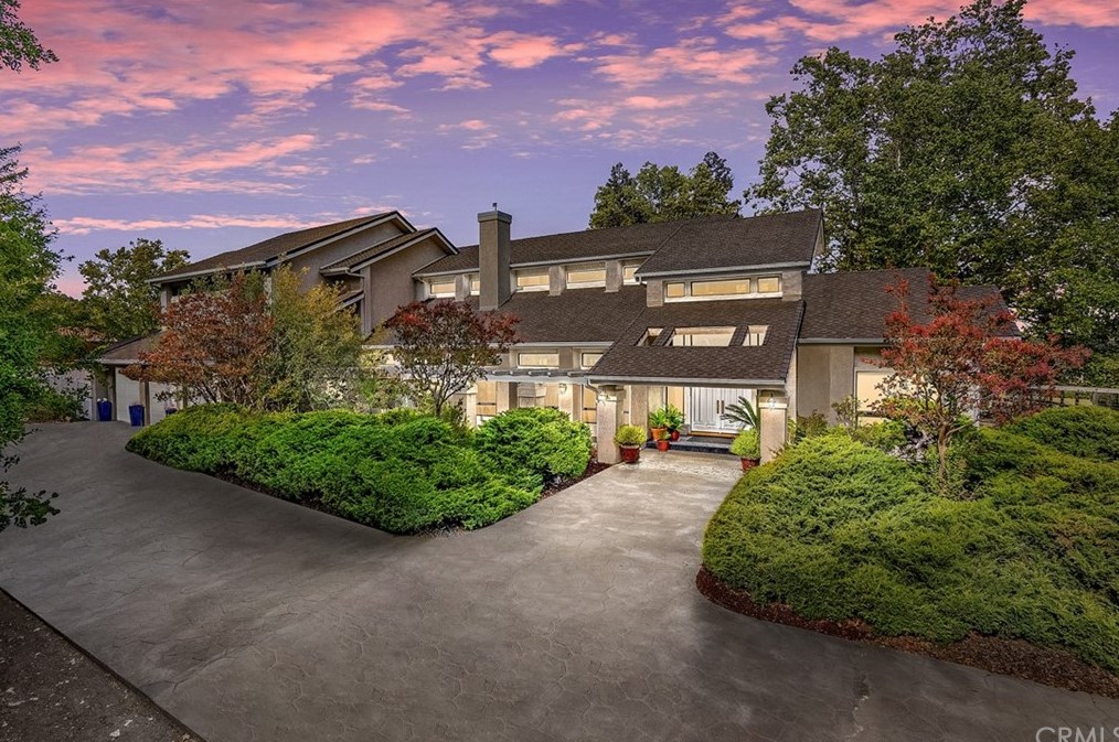 2975 Ardilla Rd, Atascadero, CA 93422-1821