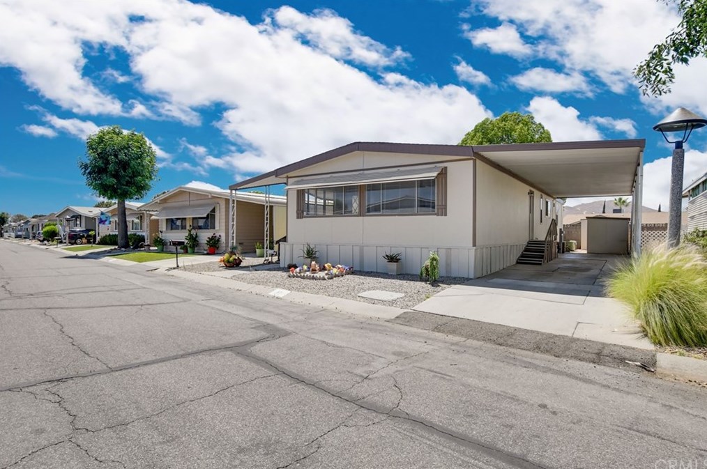 27601 Sun City Blvd #97, Menifee, CA 92586