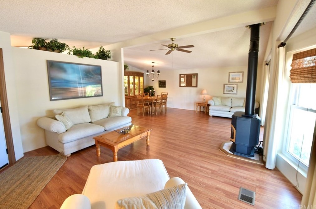 2230 Lake Park Dr #198, San Jacinto, CA 92583