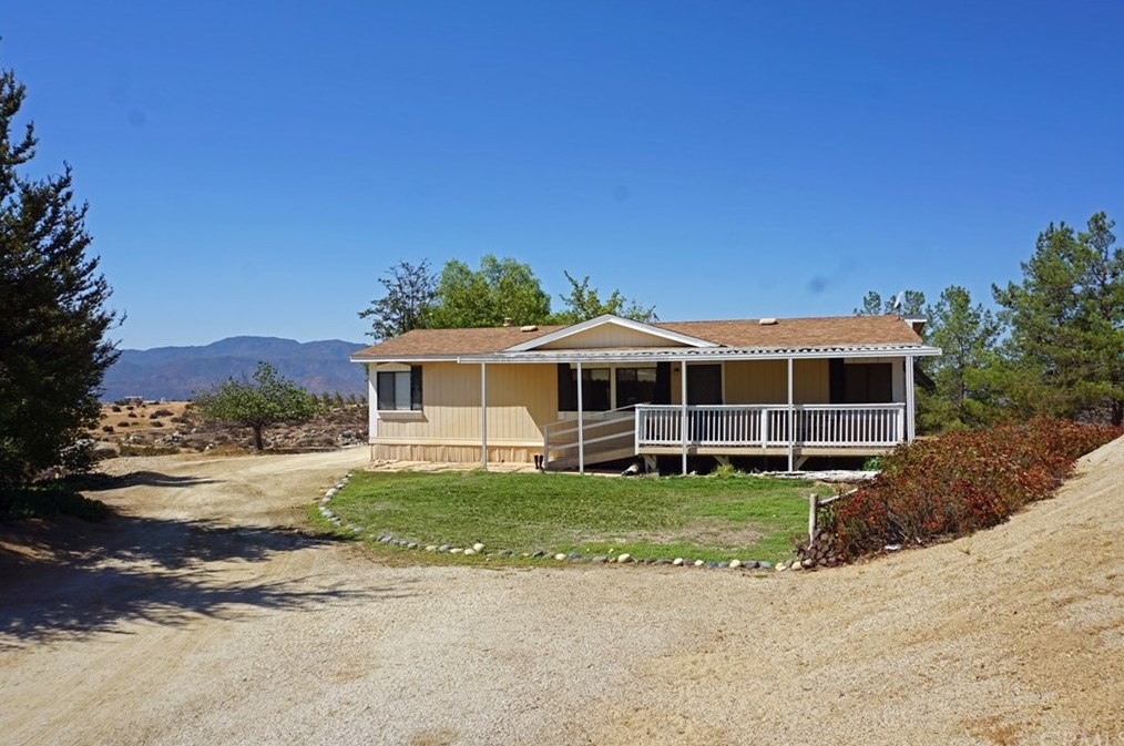 42355 Fresz Rd, Aguanga, CA