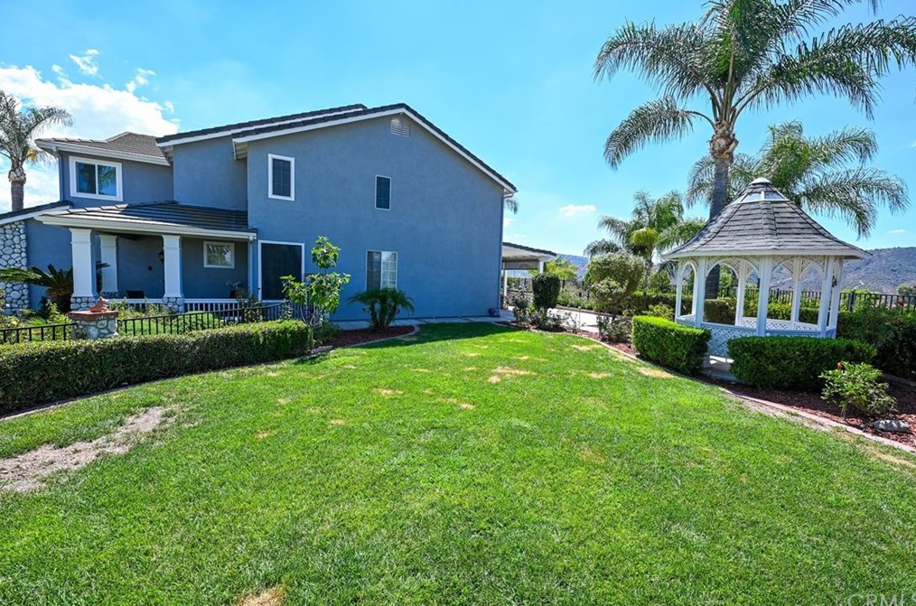 28289 Corte Ocaso, Temecula CA  92592-3081 exterior