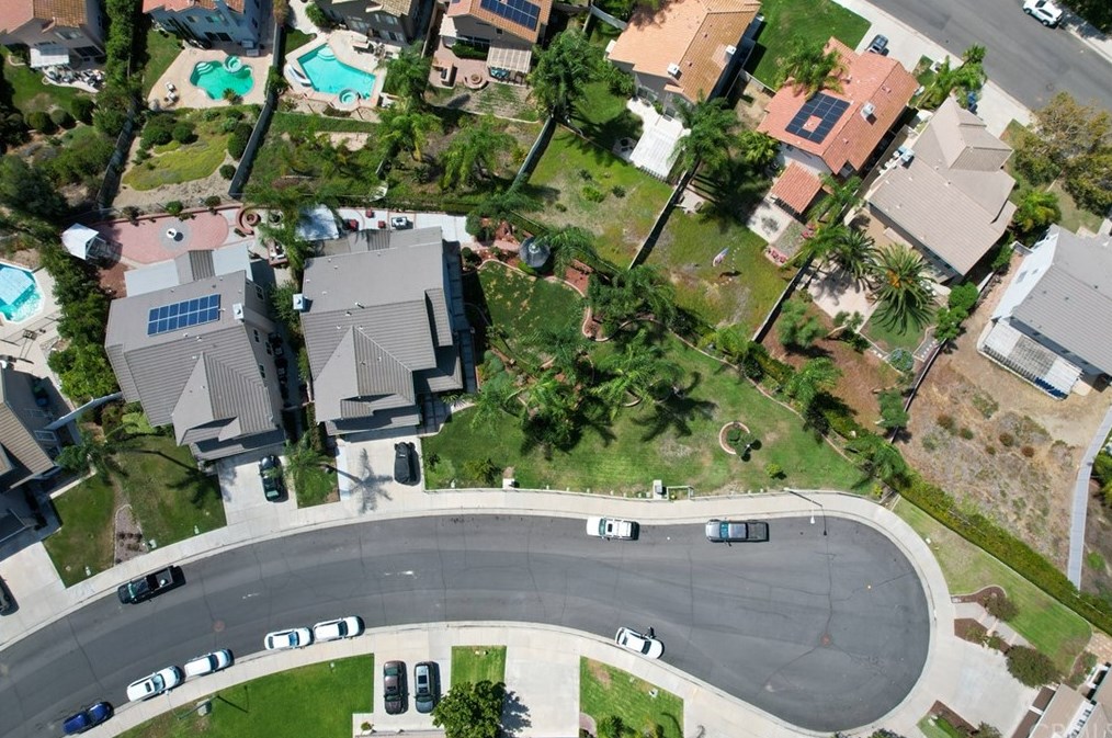 28289 Corte Ocaso, Temecula CA  92592-3081 exterior