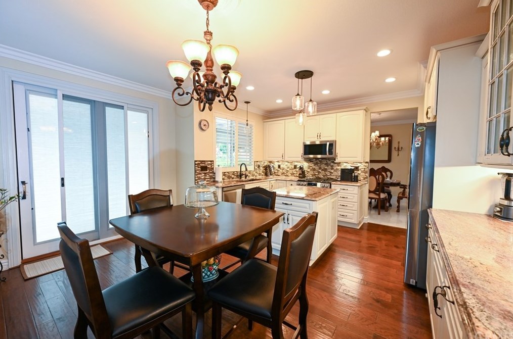 28289 Corte Ocaso, Temecula CA  92592-3081 exterior