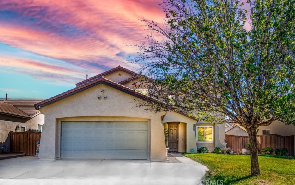 166 Ropango Way, Hemet, CA 92545-9193