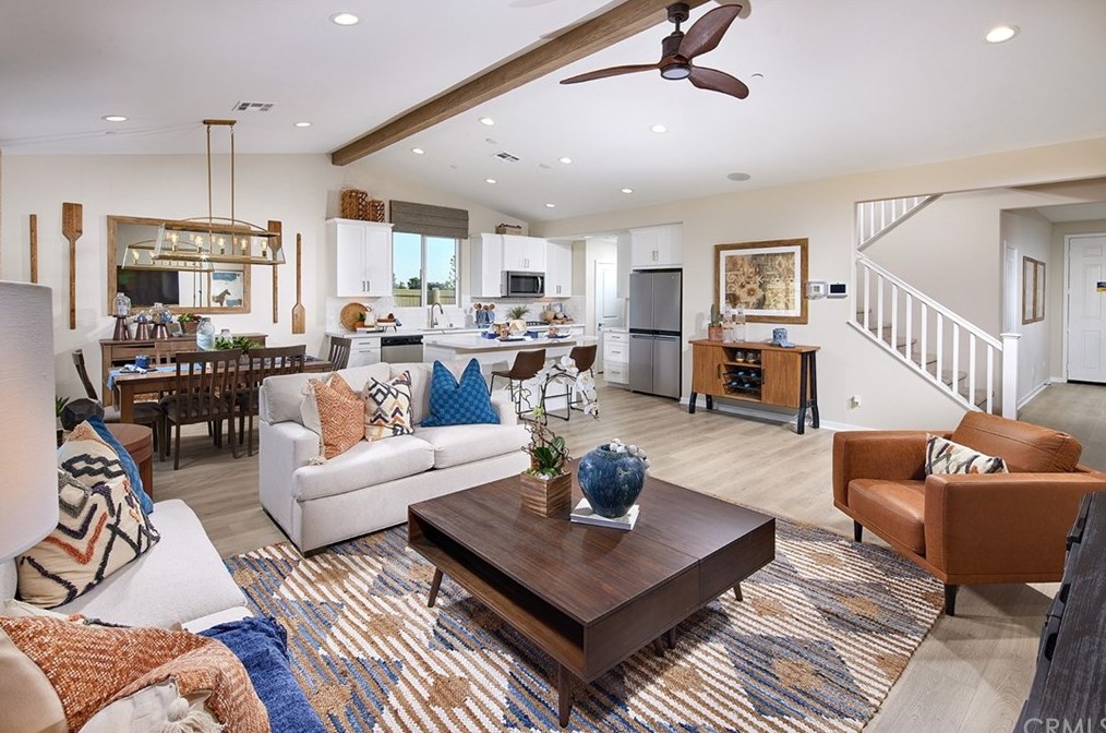 42125 Jenny Ln, Lancaster, CA 93536