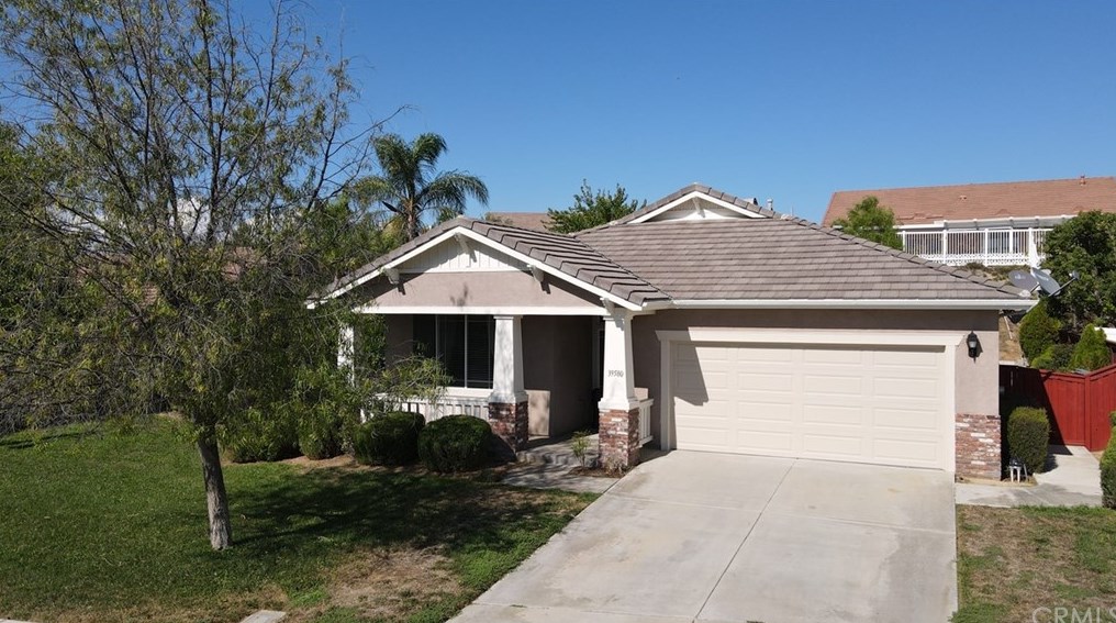 39580 Chalk Hill Dr, Murrieta, CA 92563-4844