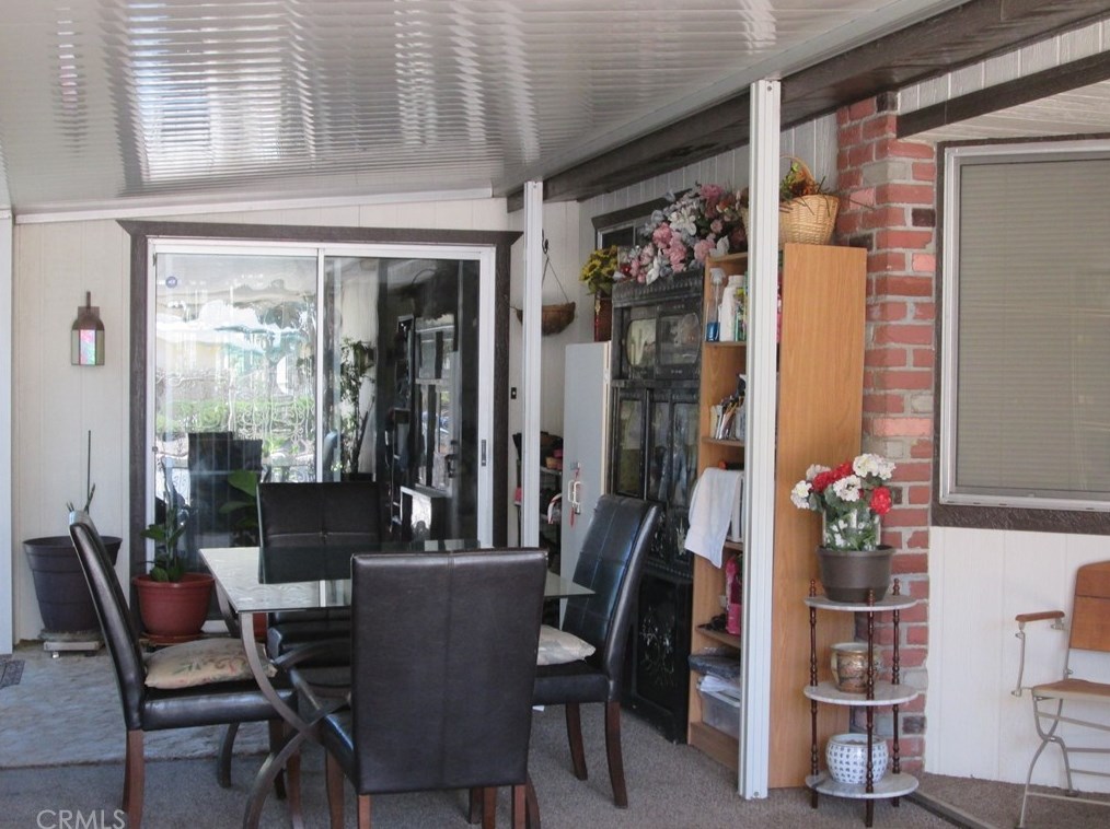 1447 Brentwood Way, Hemet, CA 92545-7775