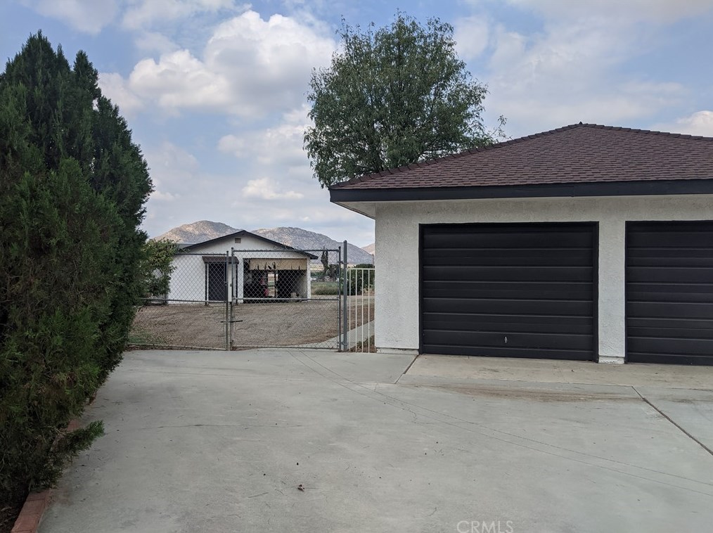 22113 Rae Dr, Lakeview, CA 92567