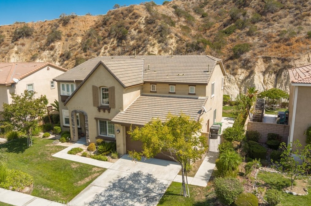 3597 Corbett St, Corona, CA 92882-6600