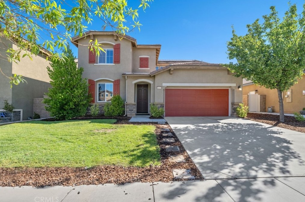 38070 Bella Rosa Dr, Murrieta, CA 92563-7108