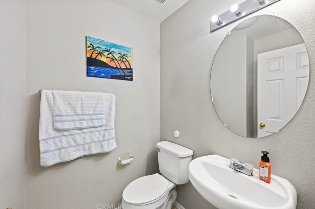 43919 Amazon St, Hemet CA  92544-2765 exterior