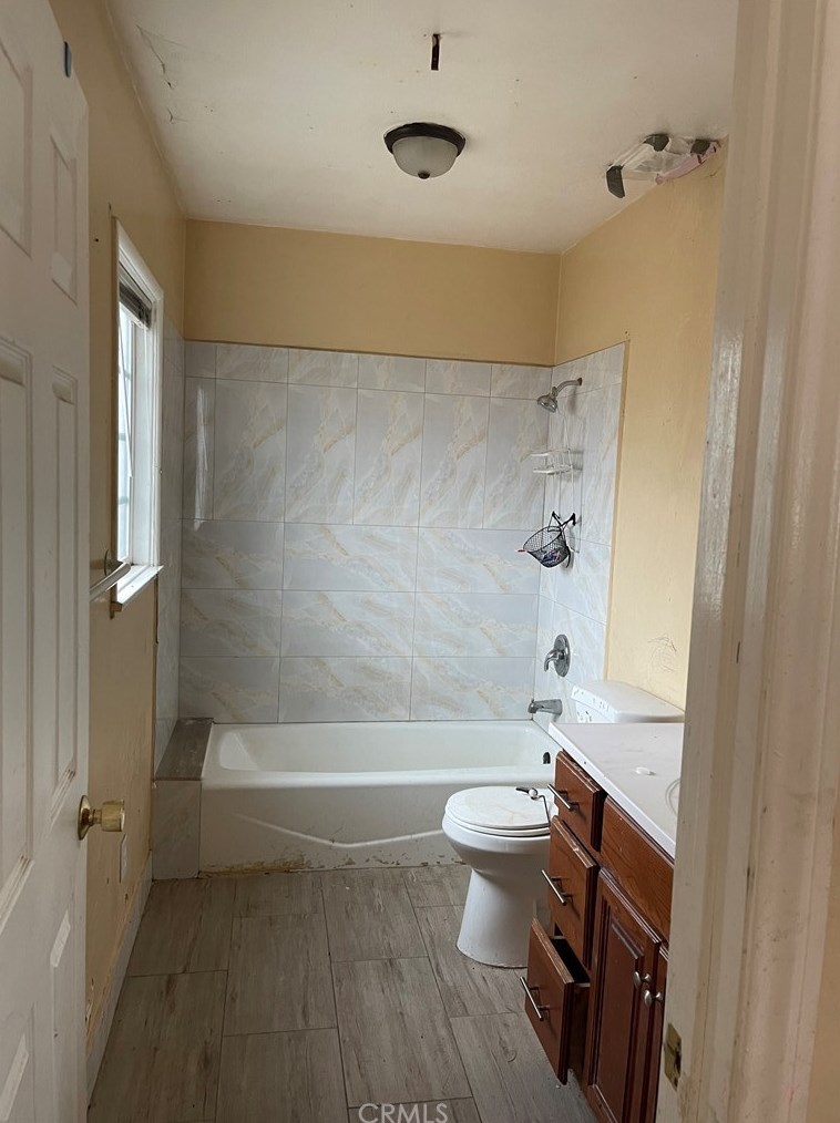 24293 Eucalyptus Ave, Moreno Valley, CA 92553