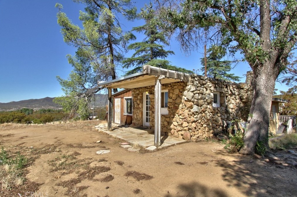 54310 Cave Rock Rd, Anza, CA 92539-8735