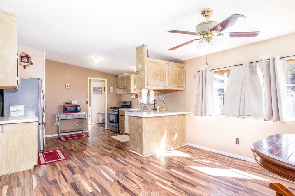 47825 Lee Trl, Aguanga CA  92536-9124 exterior