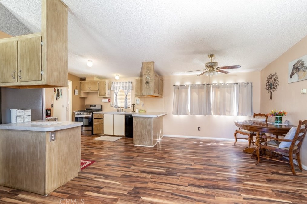 47825 Lee Trl, Aguanga CA  92536-9124 exterior