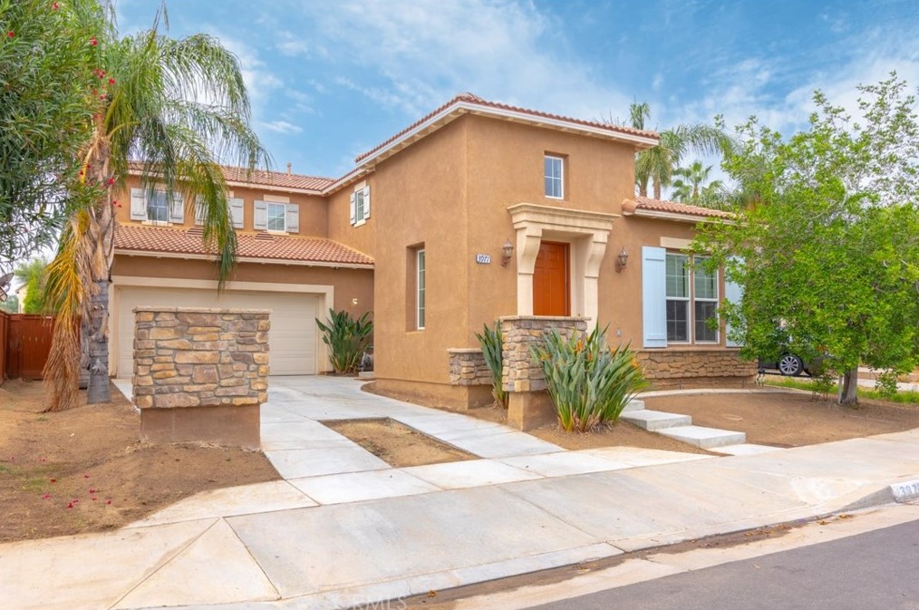 3971 Paseo Del Mar Dr, Perris, CA 92571