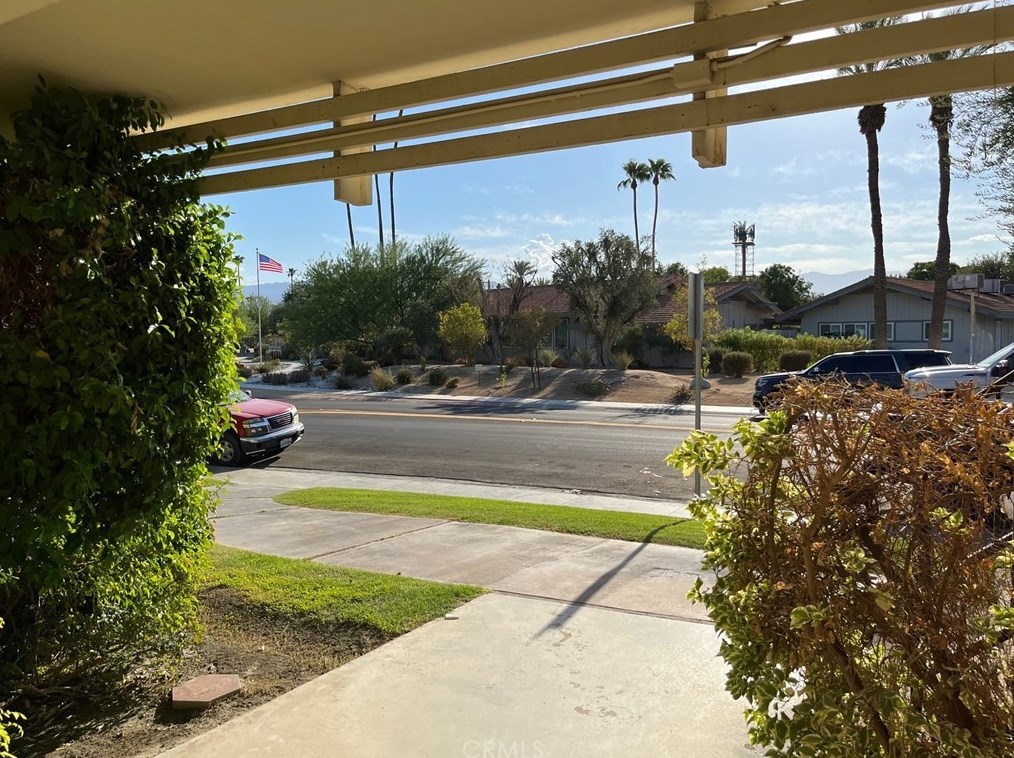 77910 Michigan Dr #ab, Palm Desert, CA 92211