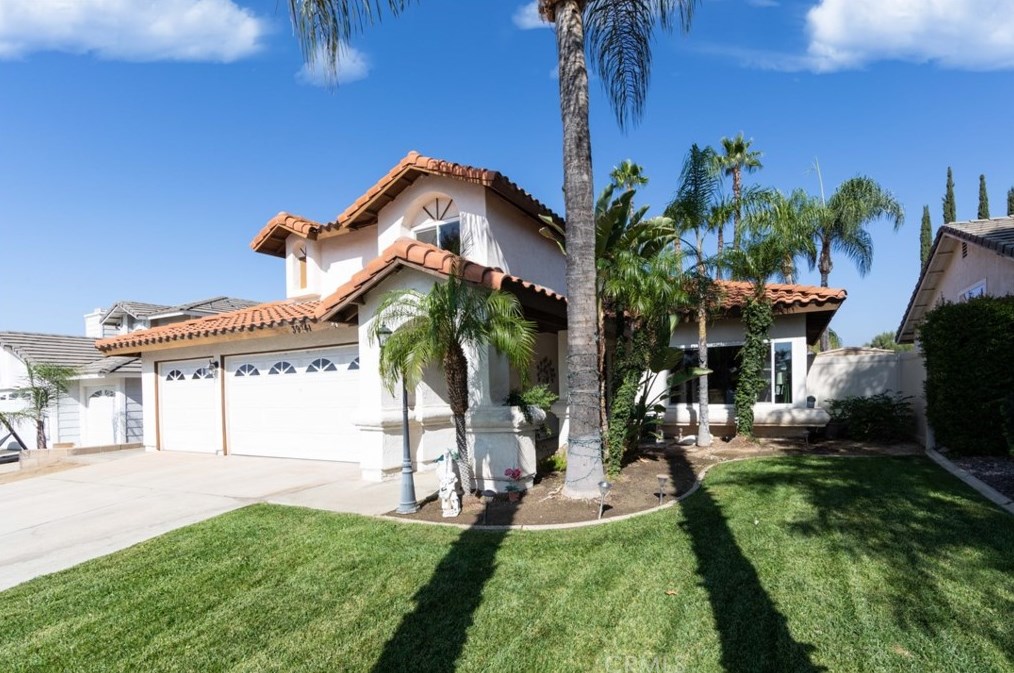 39741 Wheatley Dr, Murrieta, CA 92563-5427