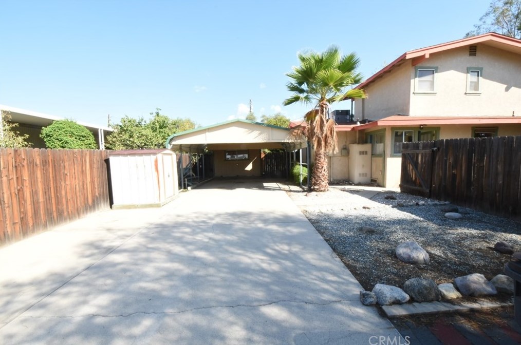 25206 Jerry Ln, Hemet, CA 92544-2743