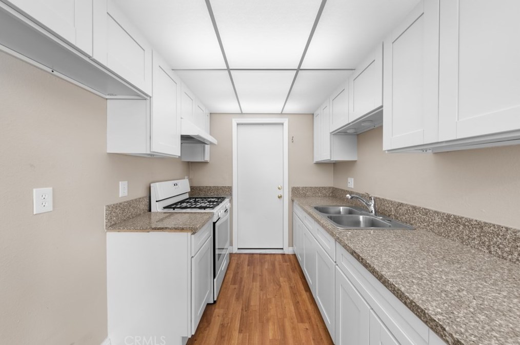 2031 Pueblo Dr, Hemet, CA 92545