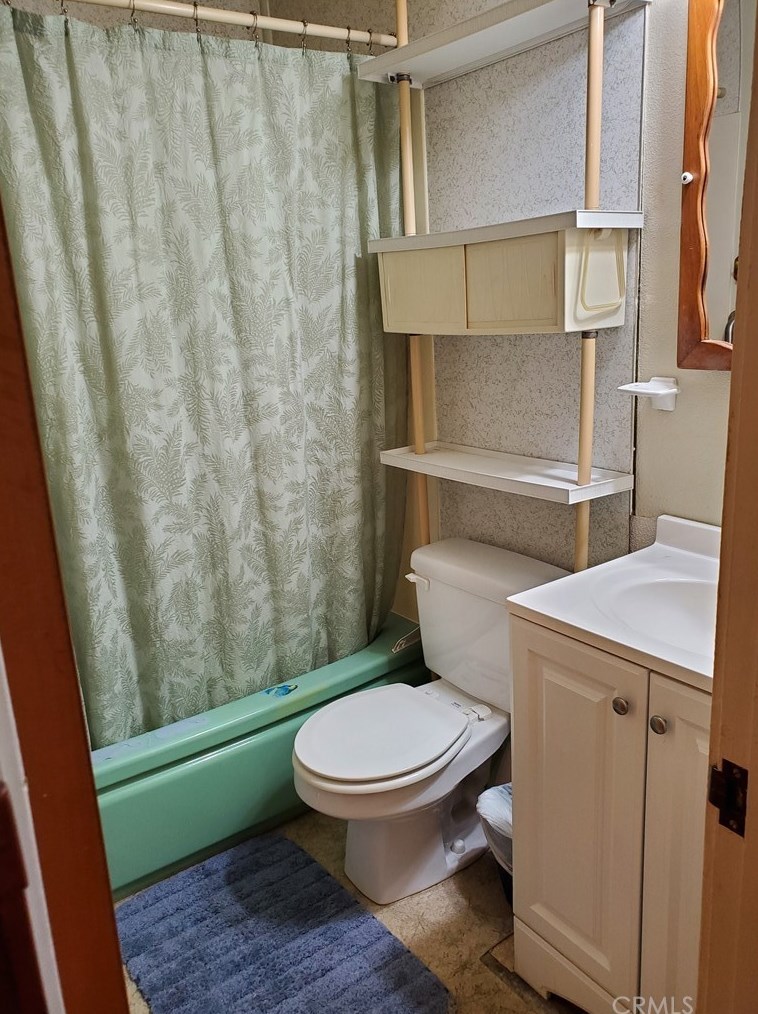 917 Hilltop Dr, Chula Vista CA  91911-2234 exterior