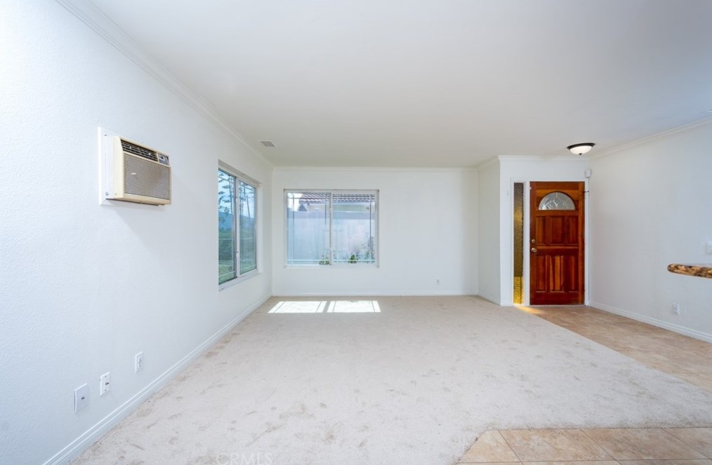 2727 Moundview Pl, Spring Valley CA  91977-6742 exterior