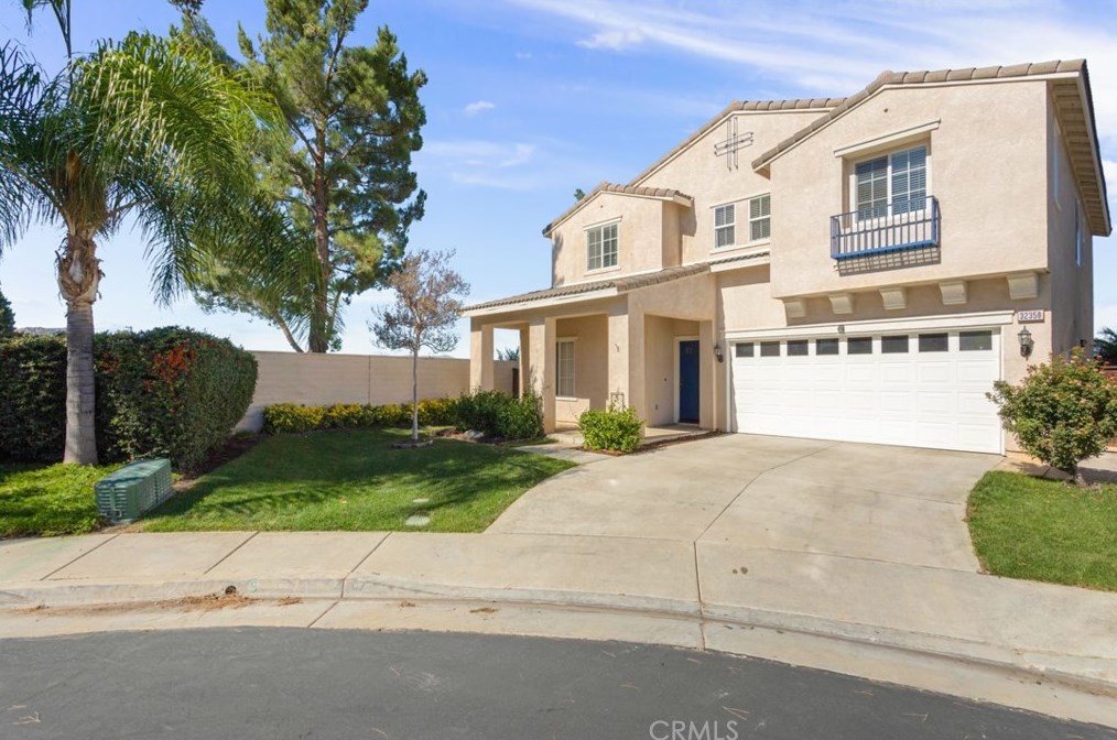 32358 Gardenvail Dr, Temecula CA  92592-1863 exterior
