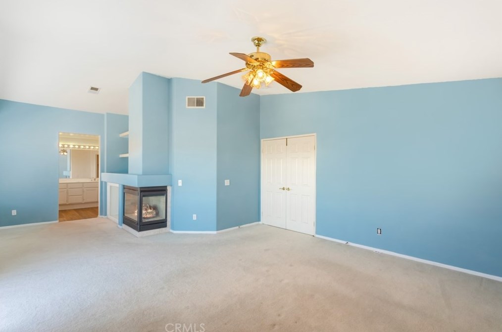 32358 Gardenvail Dr, Temecula CA  92592-1863 exterior