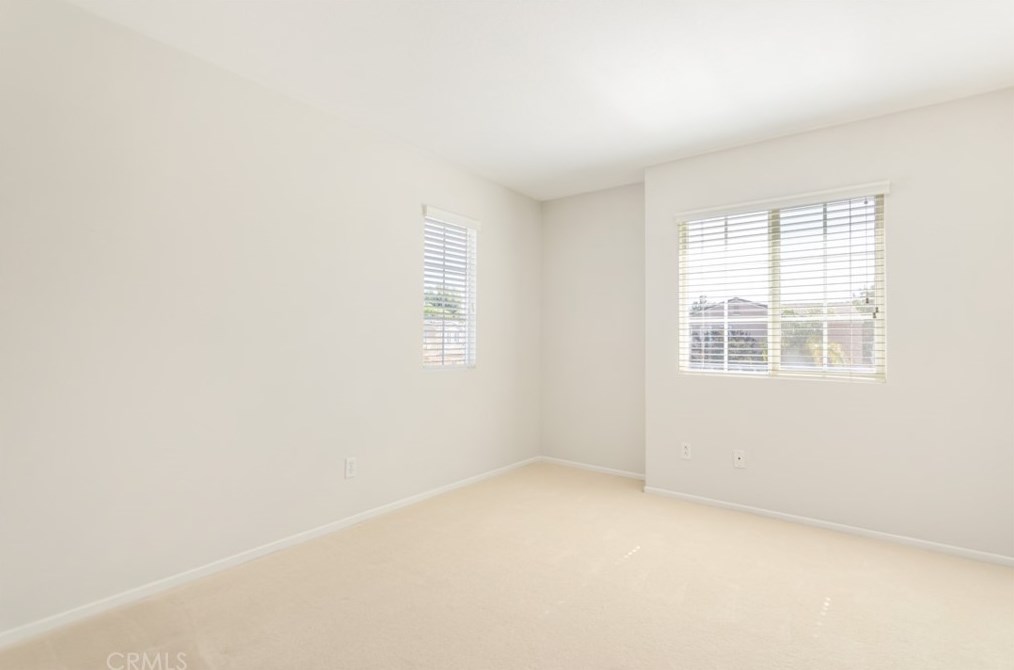 32358 Gardenvail Dr, Temecula CA  92592-1863 exterior