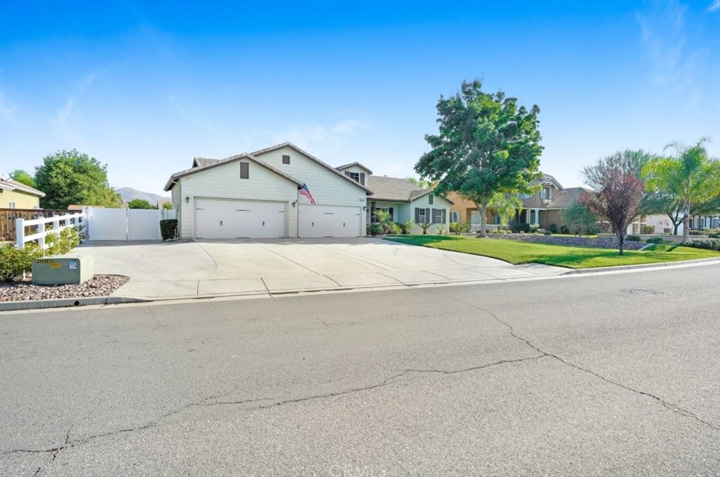 21046 Cashew St, Wildomar, CA 92595
