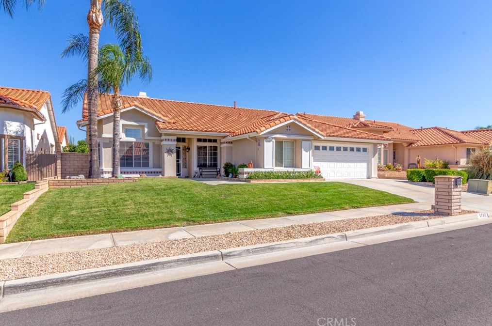 1766 Cashew Tree St, Hemet, CA 92545-8187
