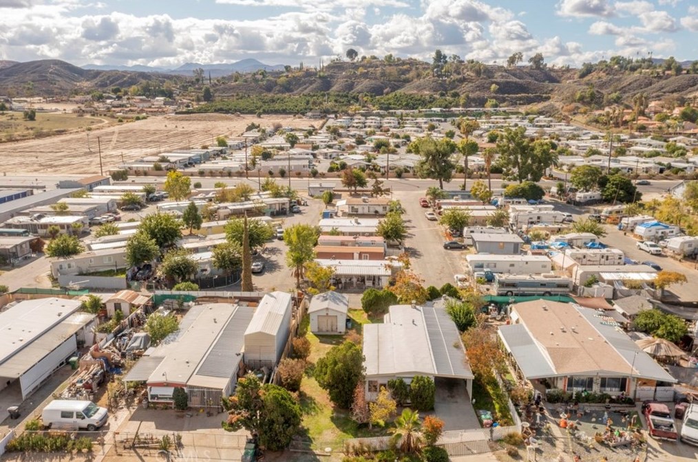 44735 Orpington Ave, Hemet, CA 92544-5538