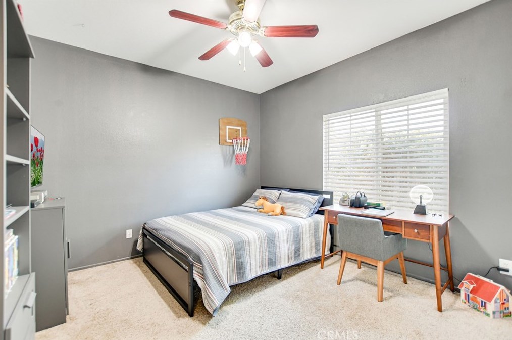 1154 Calderon Ct, Banning CA  92220-6123 exterior