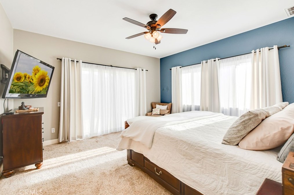 1154 Calderon Ct, Banning CA  92220-6123 exterior