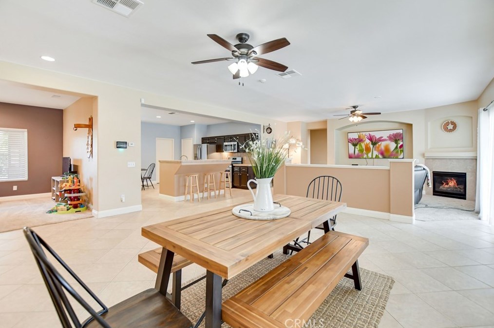 1154 Calderon Ct, Banning CA  92220-6123 exterior