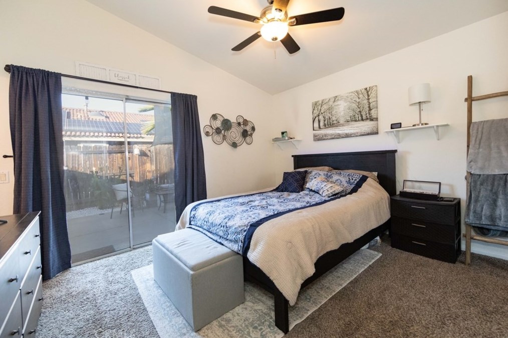 37758 Cresta Del Reyo, Murrieta CA  92563-6708 exterior