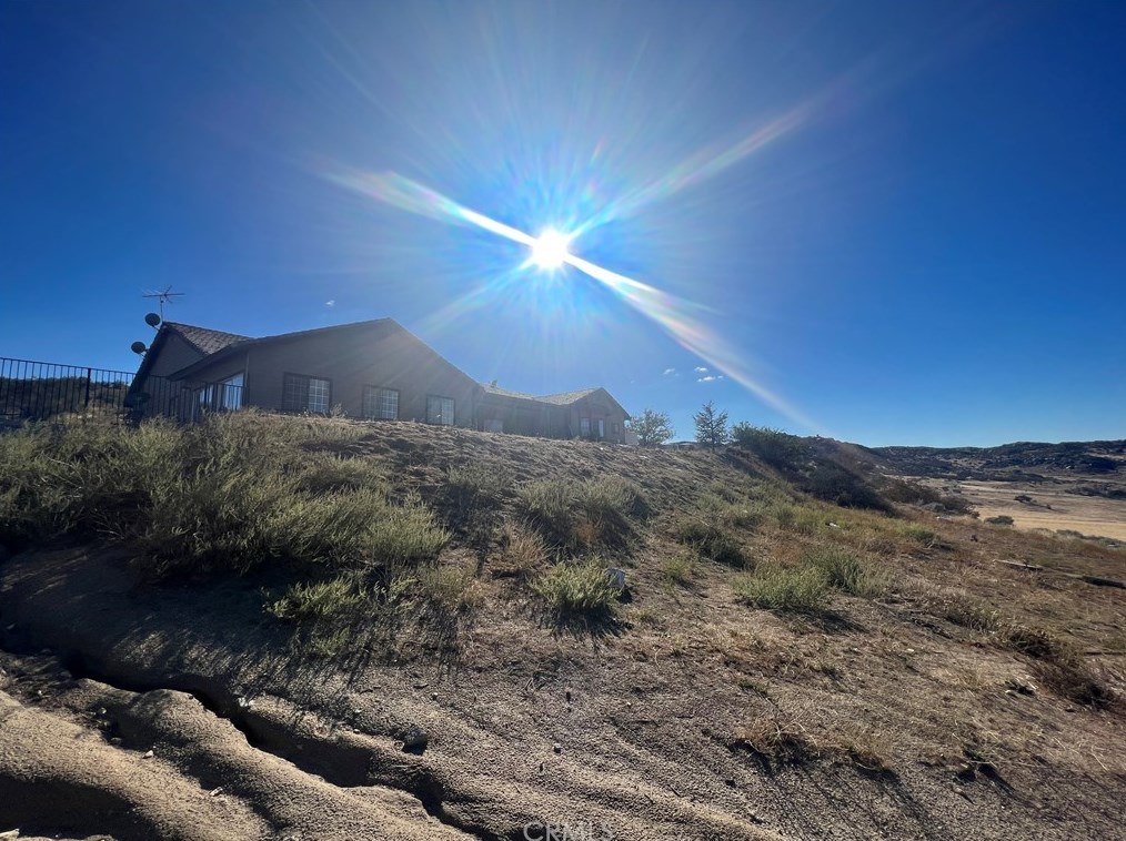 44015 Cary Rd, Anza, CA 92539