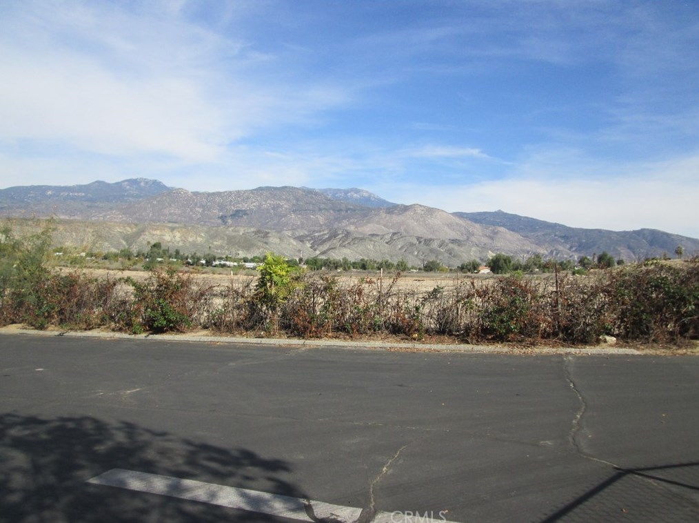 44725 State Highway 74, Hemet CA  92544-5593 exterior