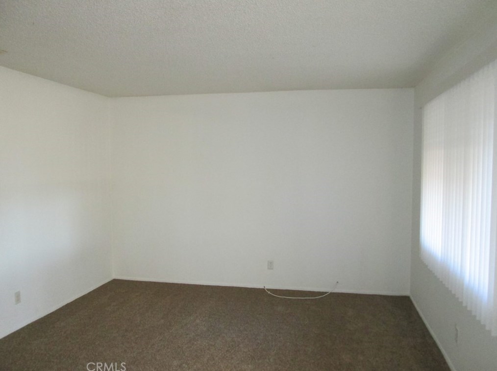 422 Calle Fortuna, Hemet, CA 92545-2528