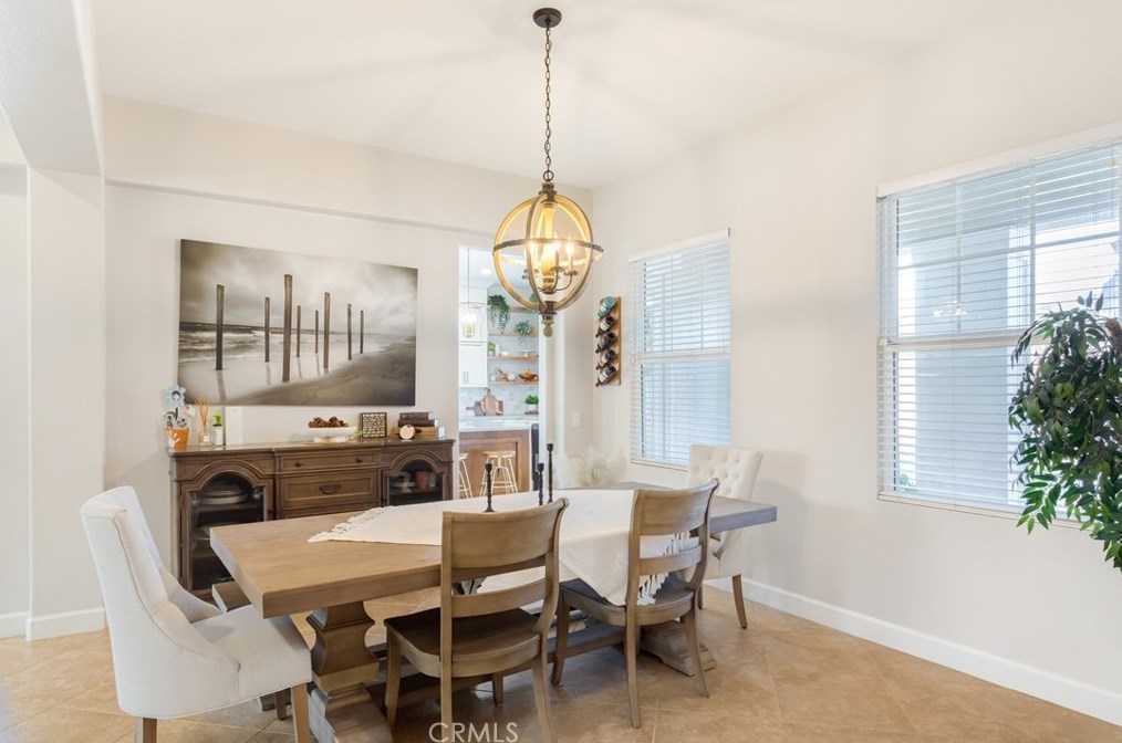 4675 Highland Oaks St, Fallbrook CA  92028-8096 exterior