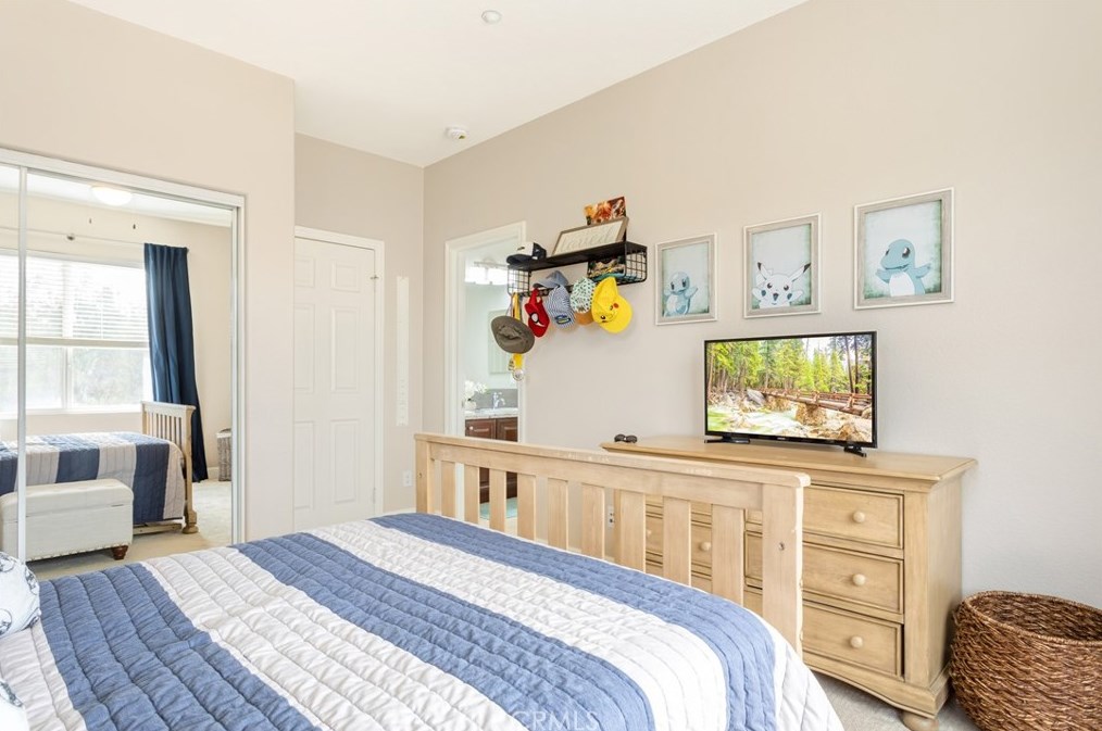 4675 Highland Oaks St, Fallbrook CA  92028-8096 exterior