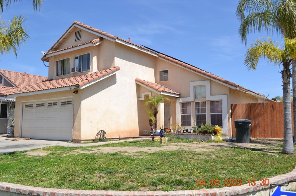 2063 Sundown Dr, Perris, CA 92571