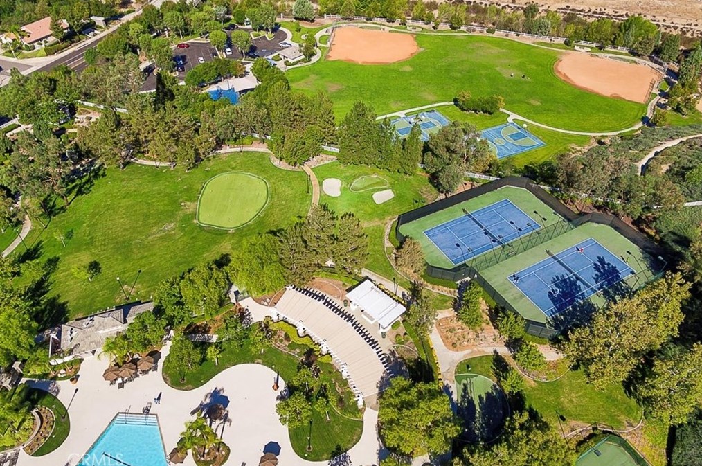 30021 Korbel Cir, Murrieta CA  92563-4821 exterior