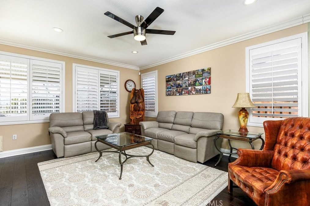 30021 Korbel Cir, Murrieta CA  92563-4821 exterior