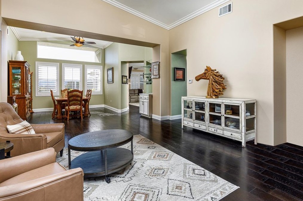 30021 Korbel Cir, Murrieta CA  92563-4821 exterior