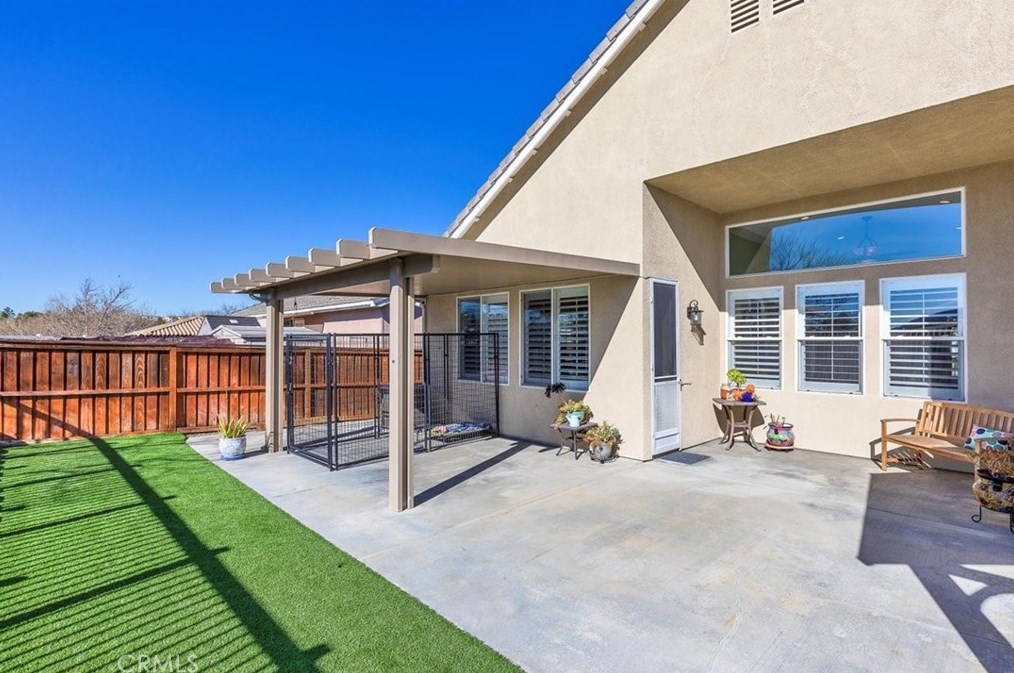 30021 Korbel Cir, Murrieta CA  92563-4821 exterior