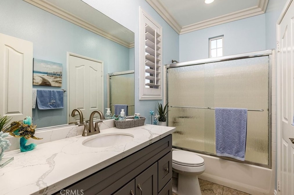 30021 Korbel Cir, Murrieta CA  92563-4821 exterior
