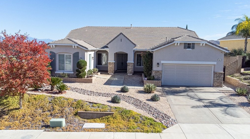 23 Volta Del Tintori St, Lake Elsinore, CA 92532
