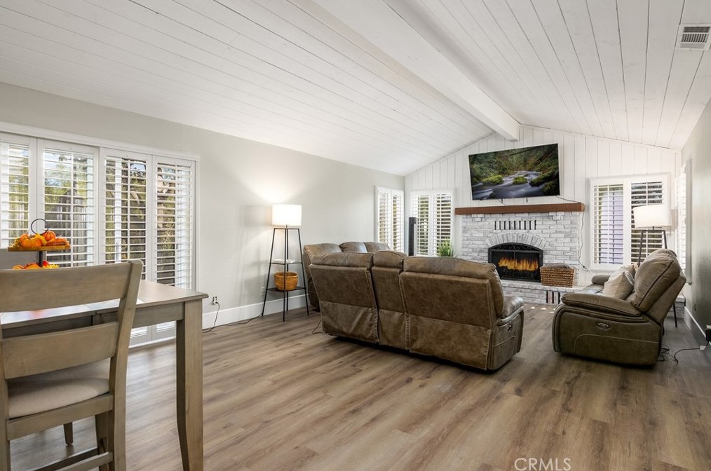 929 Pepper Tree Ln, Fallbrook CA  92028-4245 exterior